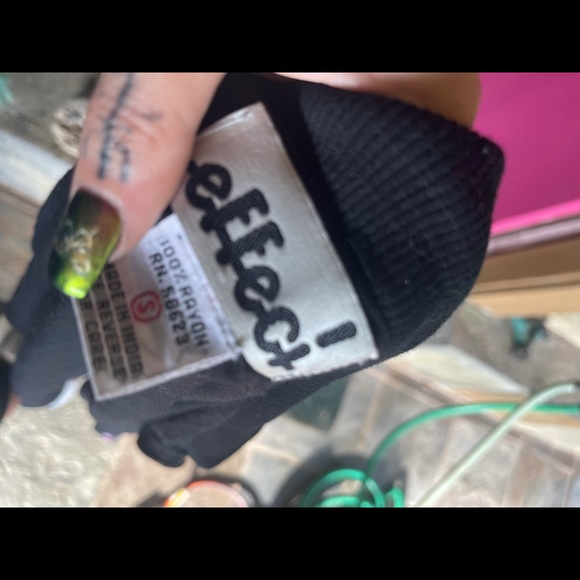 Crushed velvet vintage abstract zip up sweater - Picture 5 of 9